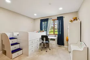 1766 Pebble Beach Dr, Hoffman Estates, IL 60169 - Photo 14