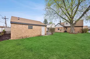 11600 S Kolmar Ave, Alsip, IL 60803 - Photo 22