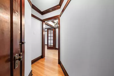 3802 N Hamilton Avenue #2S, Chicago, IL 60618 - Photo 4