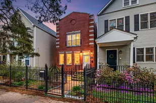 2641 N Marshfield Ave, Chicago, IL 60614 - Photo 1