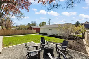 121 N Julian St, Naperville, IL 60540 - Photo 50