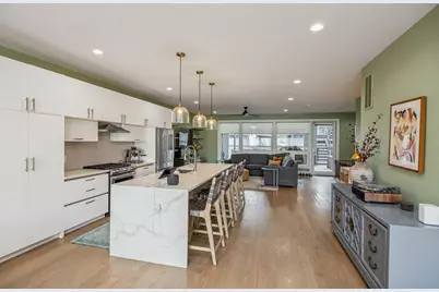 731 W 17th Street #1E, Chicago, IL 60616 - Photo 4