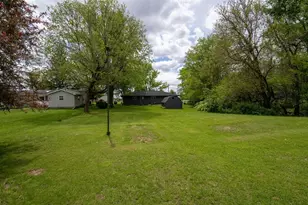 7277 E 3000 N Rd, Cornell, IL 61319 - Photo 30