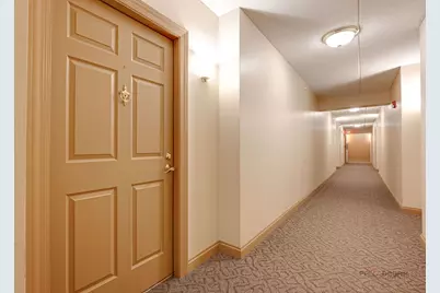 7450 Lincoln Avenue #501, Skokie, IL 60076 - Photo 4