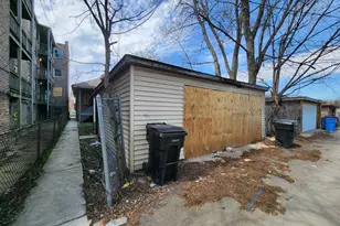 8253 S Throop St, Chicago, IL 60620 - Photo 16