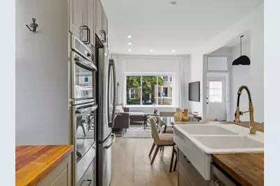 3306 W Le Moyne Street, Chicago, IL 60651 - Photo 8