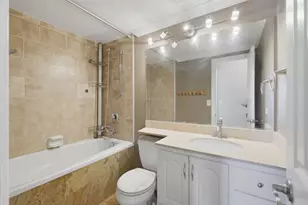 1463 Mercury Dr, Schaumburg, IL 60193 - Photo 14