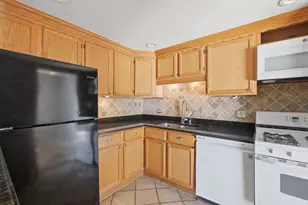 1463 Mercury Dr, Schaumburg, IL 60193 - Photo 8