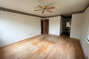 4656 176th Pl, Country Club Hills, IL 60478 - Photo 12