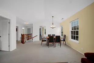 62 Winding Run Ln, Streamwood, IL 60107 - Photo 6