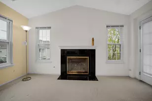 62 Winding Run Ln, Streamwood, IL 60107 - Photo 4