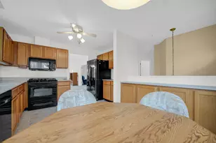 62 Winding Run Ln, Streamwood, IL 60107 - Photo 10