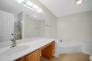 62 Winding Run Ln, Streamwood, IL 60107 - Photo 12