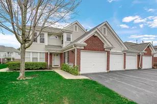 62 Winding Run Ln, Streamwood, IL 60107 - Photo 2