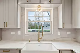 2870 Beckwith Ct, Northbrook, IL 60062 - Photo 8