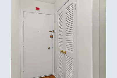 1100 Church Street #404, Evanston, IL 60201 - Photo 4