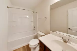 999 Celebration Drive, Aurora, IL 60504 - Photo 32