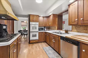 1314 Bunker Ave, Flossmoor, IL 60422 - Photo 12
