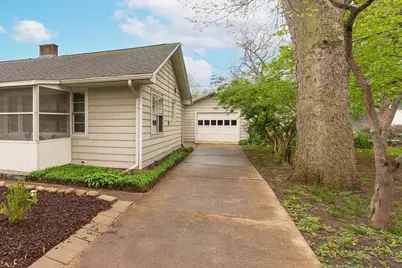 708 Market Street, Henry, IL 61537 - Photo 2