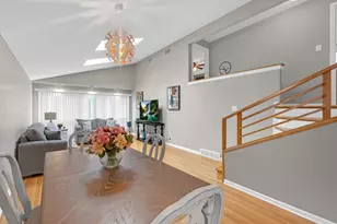 9349 Morgan Ave, Evanston, IL 60203 - Photo 2