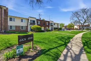 6818 Roberts Dr, Woodridge, IL 60517 - Photo 42