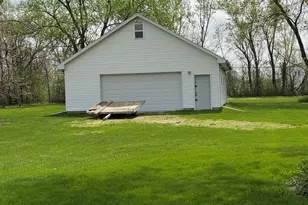3935 Arthur Terrace Ct, Markham, IL 60428 - Photo 16