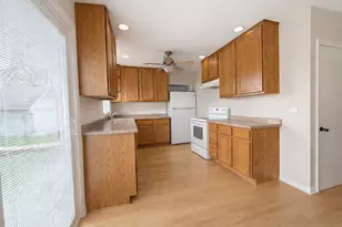 3935 Arthur Terrace Ct, Markham, IL 60428 - Photo 4
