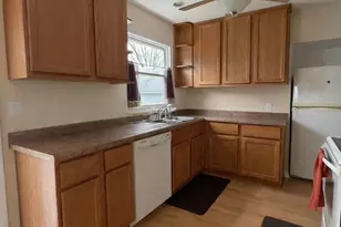 3935 Arthur Terrace Ct, Markham, IL 60428 - Photo 6