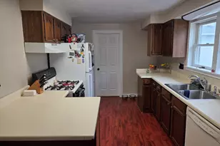 124 E 4th St, Spring Valley, IL 61362 - Photo 8