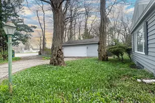 1848 N Sheridan Rd, Waukegan, IL 60087 - Photo 4