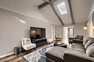 250 Beauteau St, Lake Zurich, IL 60047 - Photo 4