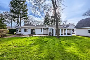 250 Beauteau St, Lake Zurich, IL 60047 - Photo 16