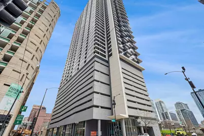 235 W Van Buren Street #1419, Chicago, IL 60607 - Photo 1