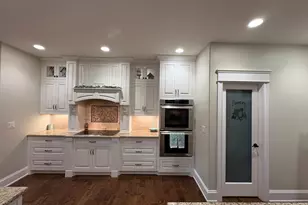 1854 W Forestview Dr, Sycamore, IL 60178 - Photo 4