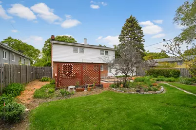 18751 Kings Road, Homewood, IL 60430 - Photo 40