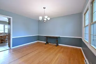 191 S Hawthorne Ave, Elmhurst, IL 60126 - Photo 12