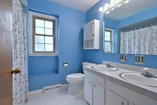 191 S Hawthorne Ave, Elmhurst, IL 60126 - Photo 30