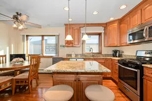 10124 Maple Ave, Oak Lawn, IL 60453 - Photo 12