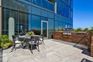 211 N Harbor Dr, Chicago, IL 60601 - Photo 4