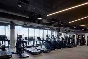 211 N Harbor Dr, Chicago, IL 60601 - Photo 34