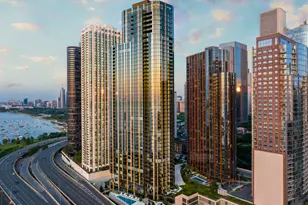 211 N Harbor Dr, Chicago, IL 60601 - Photo 1