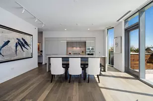 211 N Harbor Dr, Chicago, IL 60601 - Photo 10