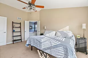 4077 Stratford Ln, Carpentersville, IL 60110 - Photo 18