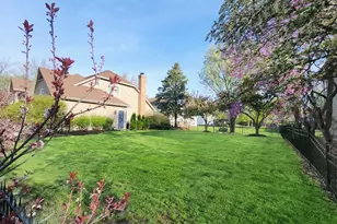 721 Burgess Hill Rd, Naperville, IL 60565 - Photo 26