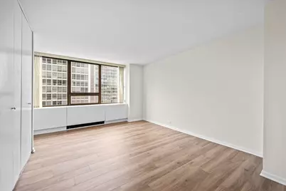 2800 N Lake Shore Drive #1317, Chicago, IL 60657 - Photo 8