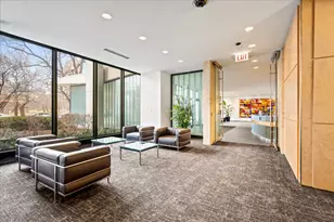 2800 N Lake Shore Dr, Chicago, IL 60657 - Photo 2