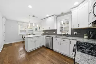 6425 W 64th St, Chicago, IL 60638 - Photo 6