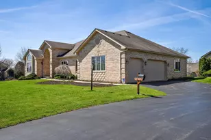 7819 Loch Glen Dr, Lakewood, IL 60014 - Photo 32