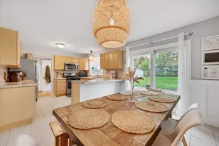 575 Jamison Ln, Hoffman Estates, IL 60169 - Photo 10