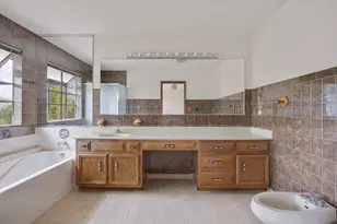 1274 Biscayne Dr, Elk Grove Village, IL 60007 - Photo 24